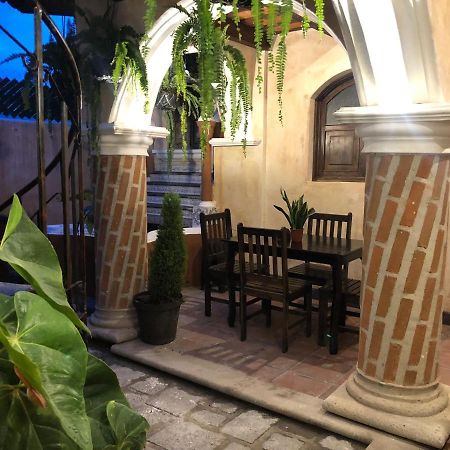 Hotel Mansion Del Rey By San Sebastian Antigua Exterior photo