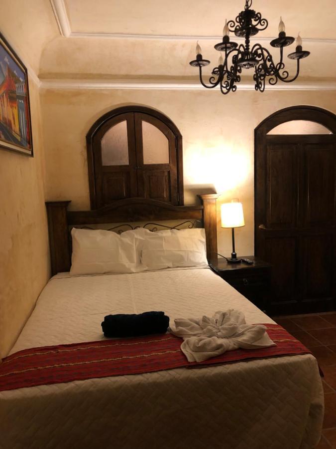 Hotel Mansion Del Rey By San Sebastian Antigua Exterior photo