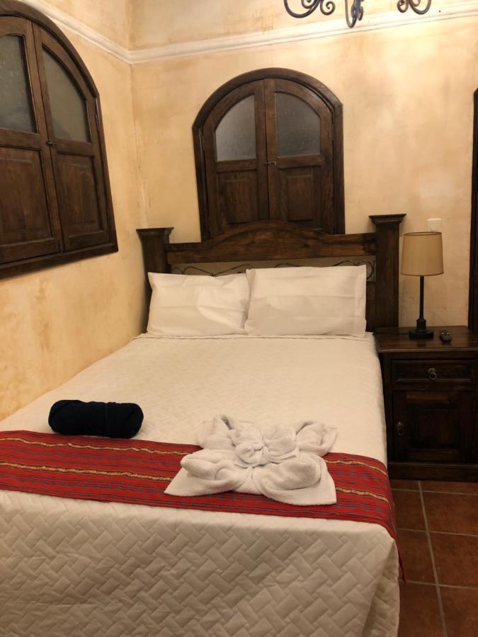 Hotel Mansion Del Rey By San Sebastian Antigua Exterior photo